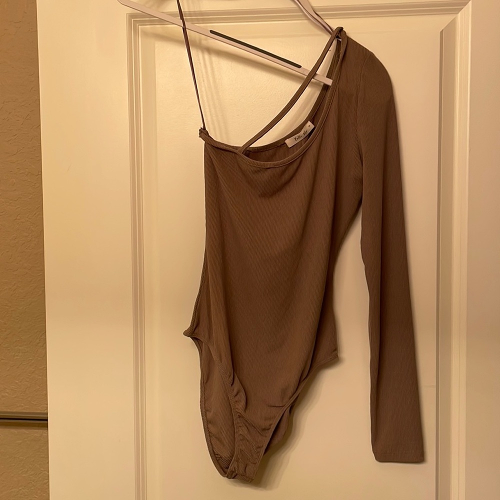 One sleeve bodysuit